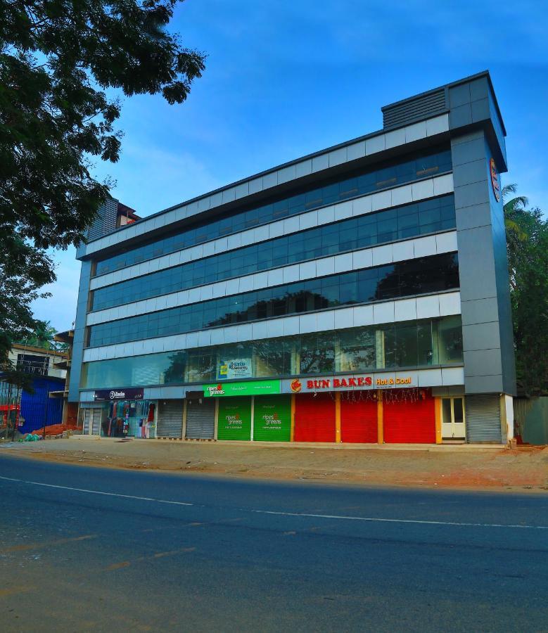 Karibu Residency Malappuram Exterior foto